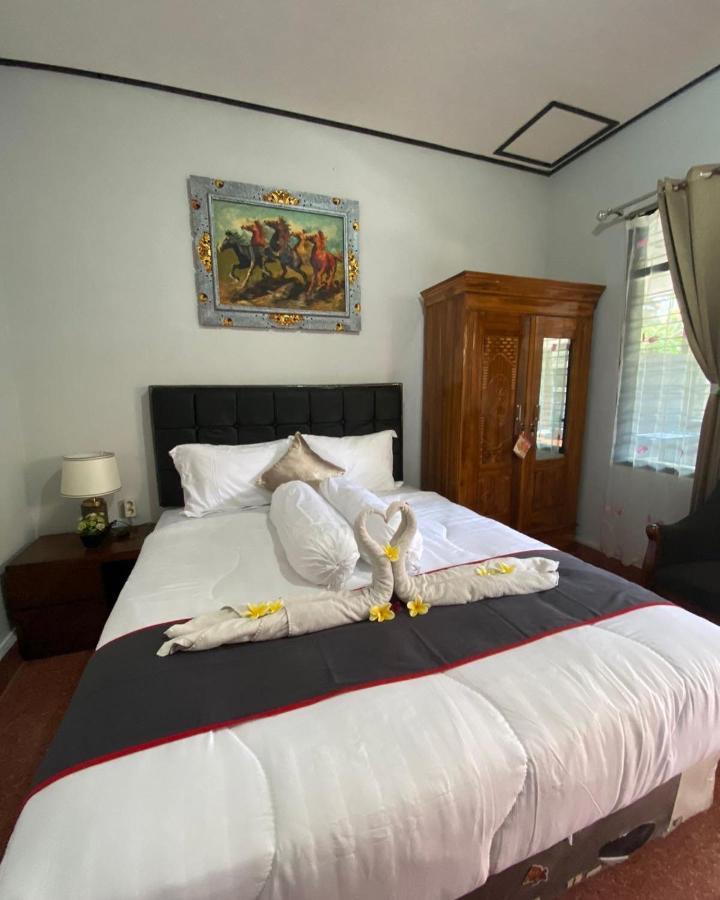 Puspa Ayu Kuta (Bali)